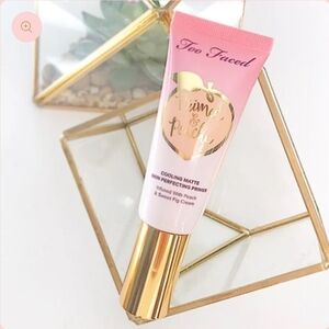 Too Faced Primed & Peachy Cooling Matte Primer ♡ RARE♡